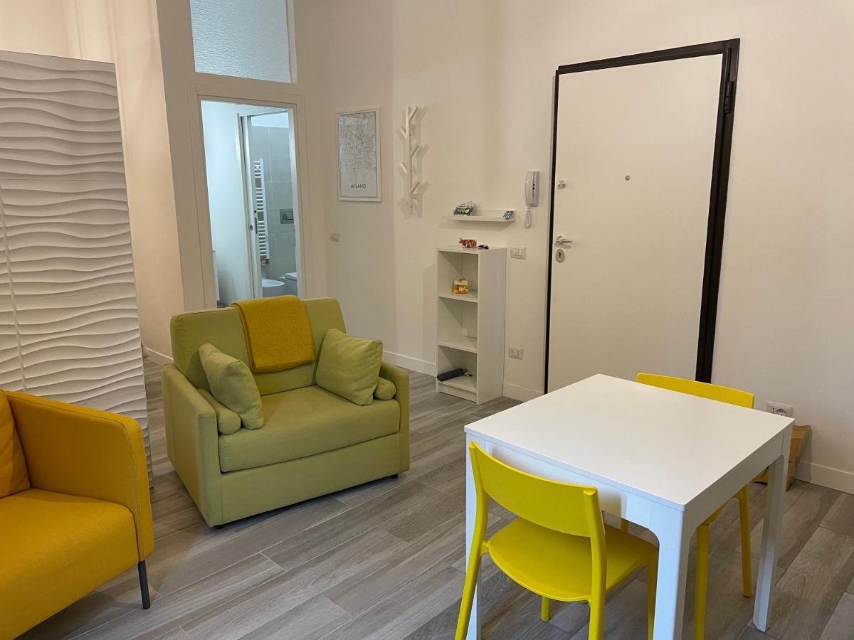 Afforicentro Apartment Milan Luaran gambar