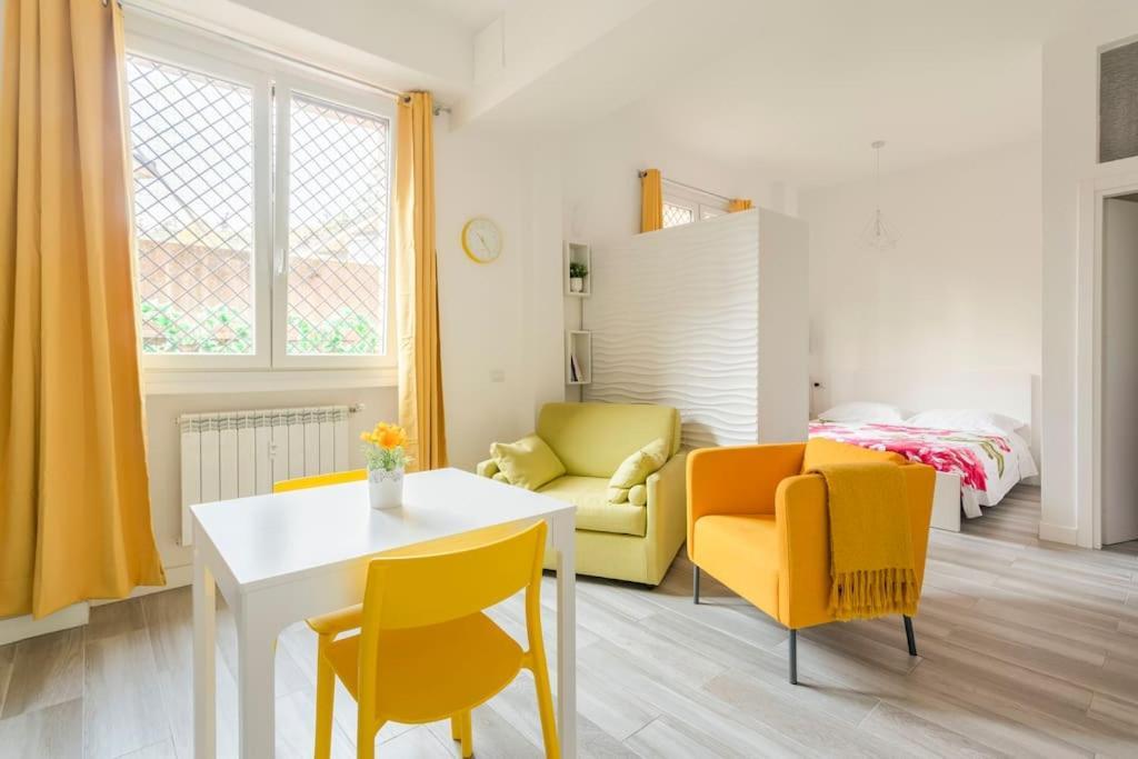 Afforicentro Apartment Milan Luaran gambar